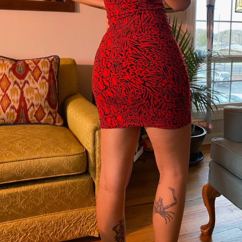 Sexy animal print H&M dress - Picture 2 of 4